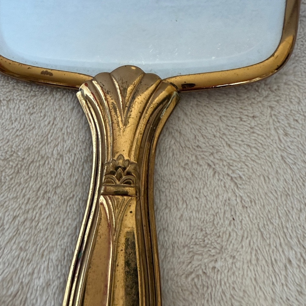 Beautiful Vintage Gold and Floral Hand Mirror 🪞 - Picture 2 of 6